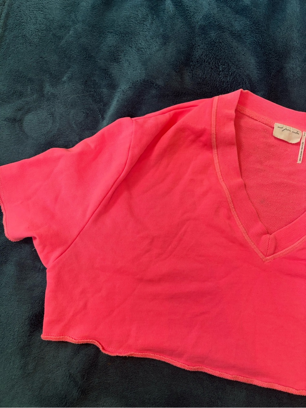 Out From Under Neon Pink Cropped V-Neck Sweatshirt Top Size Small - Picture 7 of 8